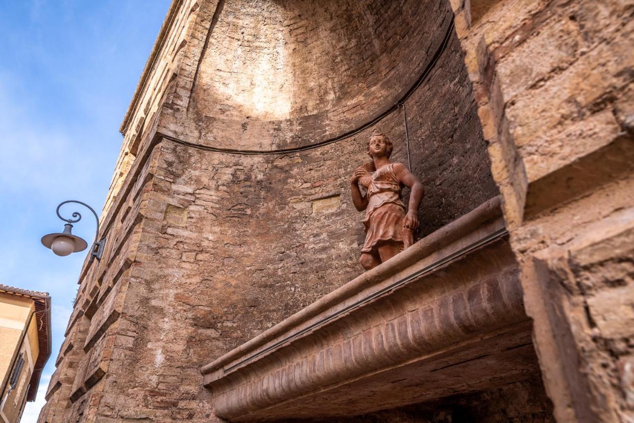 Hotel Trevi Palazzo Natalini Exterior foto