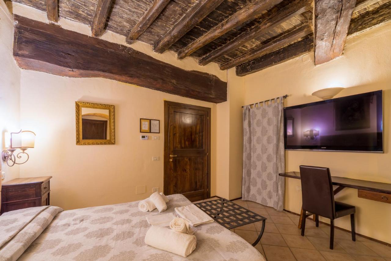 Hotel Trevi Palazzo Natalini Exterior foto