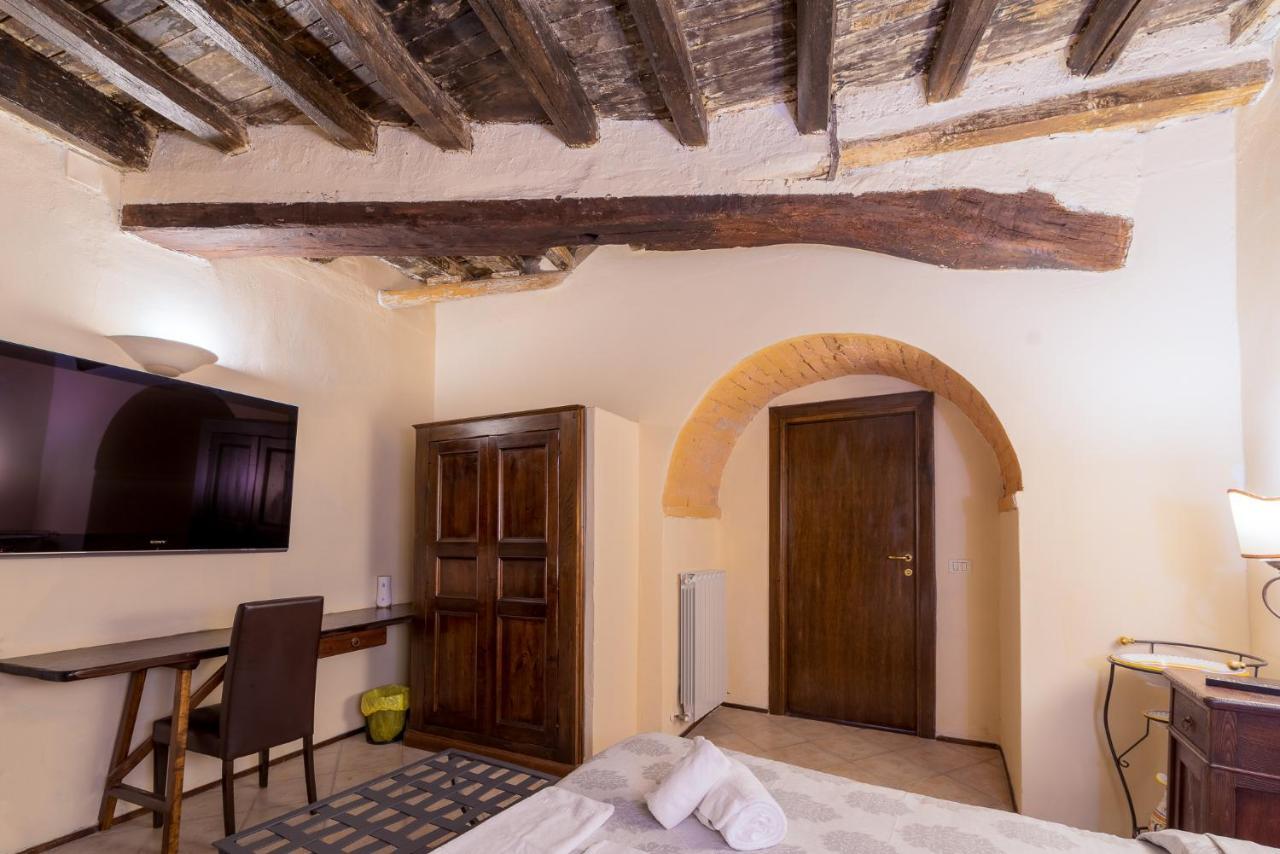 Hotel Trevi Palazzo Natalini Exterior foto
